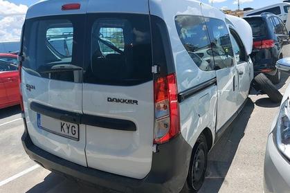 Compra y venta de coches rotos.