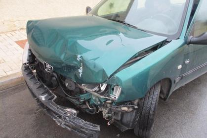 Compra y venta de coches accidentados y averiados