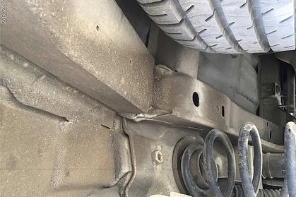 Compra y venta de coches rotos.